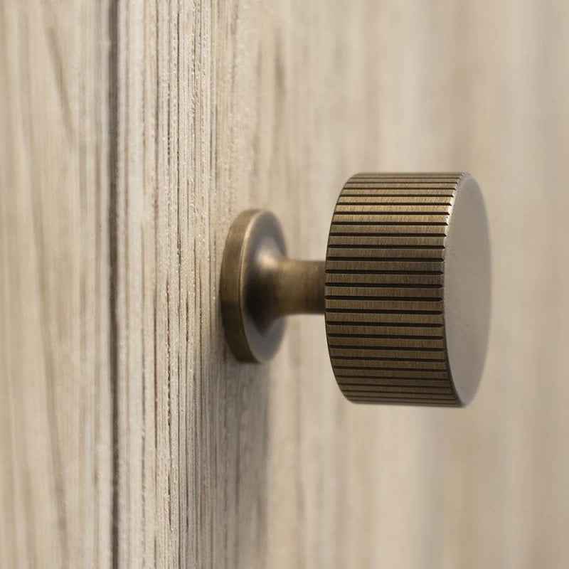 Antique Brass Drawer Knobs Vintage Cabinet Pulls for Furniture Cupboards - FocusHardware