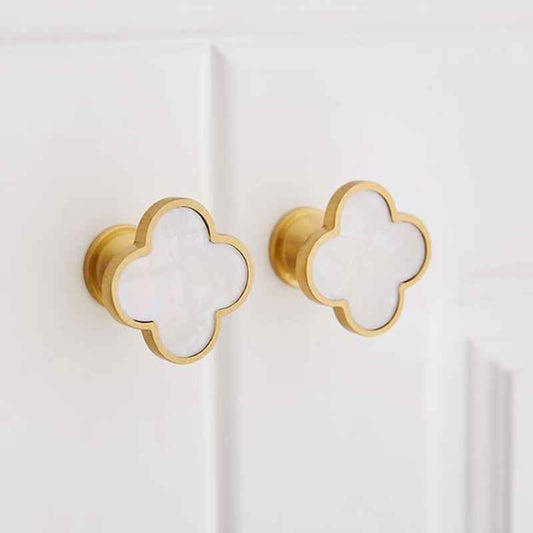 Brass & White Shell Clover Cabinet Knobs: Elegance with Lucky Charm