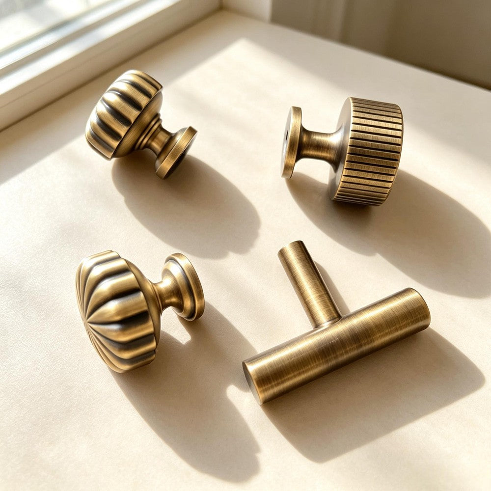 Boutons et poignées de tiroir en laiton vieilli - Quincaillerie vintage pour cuisine et armoire