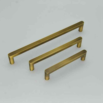 Antique Brass Cabinet Pulls Vintage Kitchen Cabinet Knobs Handles for Cupboards and Drawers - FocusHardware