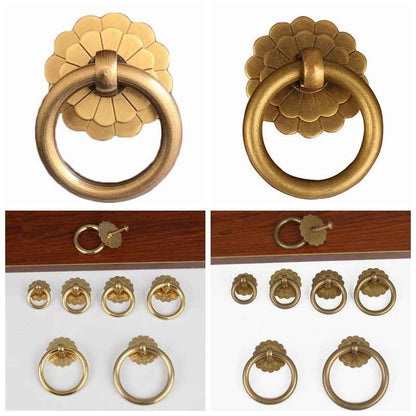 Antique Brass Cabinet Knobs Pulls for Kitchen Drawers and Dresser Cupboards - FocusHardware