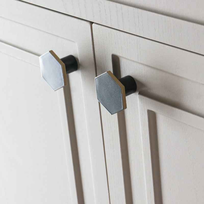 Modern Black Brass Cabinet Knobs and Pulls for Kitchen, Drawer, and Dresser Furniture - FocusHardware