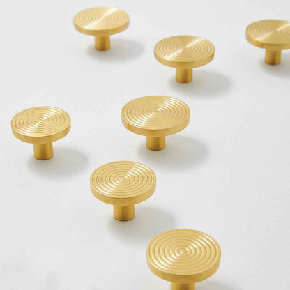 Modern Gold Cabinet Knobs and Handles for Kitchens - Brass Cupboard Door Pulls and Drawer Hardware - FocusHardware