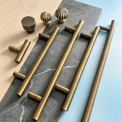 Vintage Brass Kitchen Cabinet Knobs & Pulls - Retro Wardrobe Drawer Handles