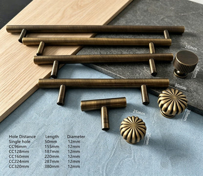 Vintage Brass Kitchen Cabinet Knobs & Pulls - Retro Wardrobe Drawer Handles